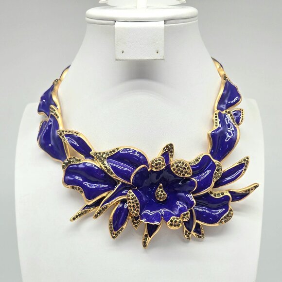 Oscar de La Renta Avant Garde Enamel and Swarovski Crystal Flower Necklace - Picture 1 of 12